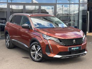 2022 Peugeot 5008
