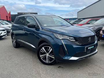 2022 Peugeot 5008