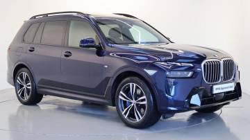 2023 BMW X7
