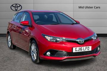 2016 Toyota Auris