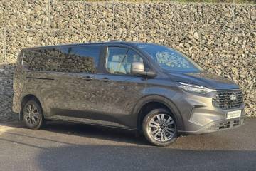2024 Ford Tourneo Custom