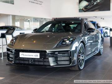 2026 Porsche Panamera