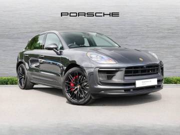 2025 Porsche Macan