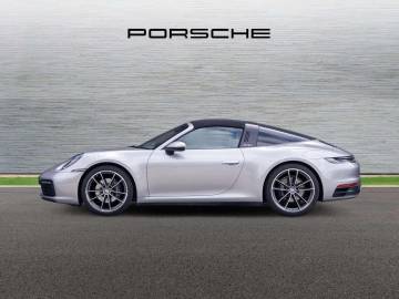 2022 Porsche 911