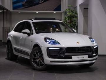 2025 Porsche Macan