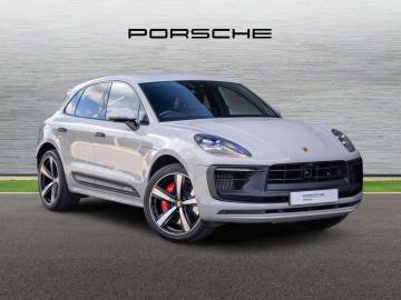 2022 Porsche Macan