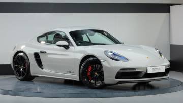2022 Porsche 718 Cayman