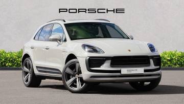 2022 Porsche Macan