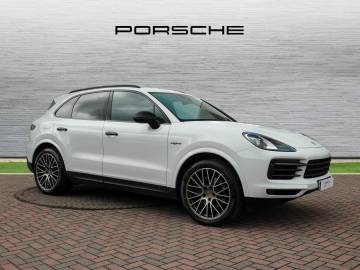 2022 Porsche Cayenne