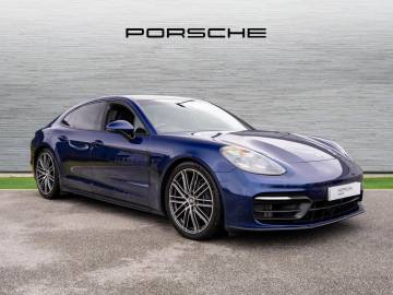 2022 Porsche Panamera