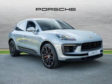 2022 Porsche Macan