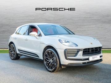 2025 Porsche Macan