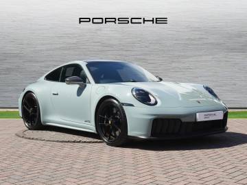 2025 Porsche 911