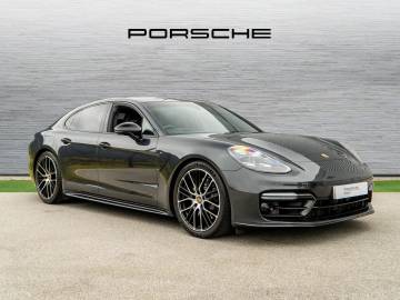 2023 Porsche Panamera