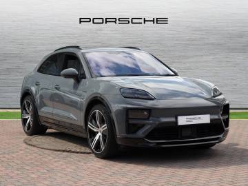 2025 Porsche Macan