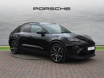 2025 Porsche Macan