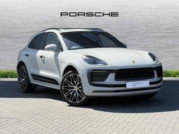 2022 Porsche Macan