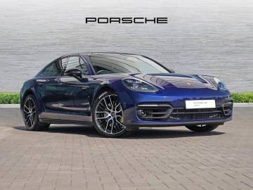 2022 Porsche Panamera