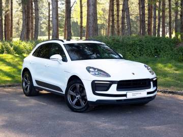 2022 Porsche Macan
