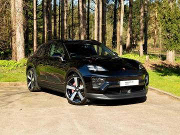 2025 Porsche Macan