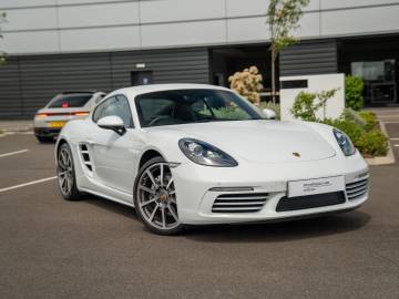 2021 Porsche 718 Cayman