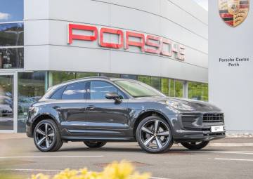 2022 Porsche Macan