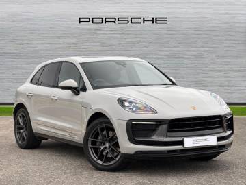 2022 Porsche Macan