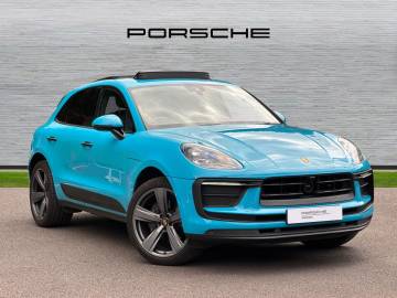 2022 Porsche Macan