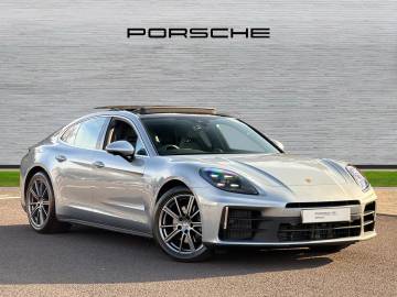 2025 Porsche Panamera
