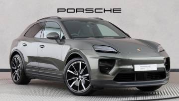 2025 Porsche Macan