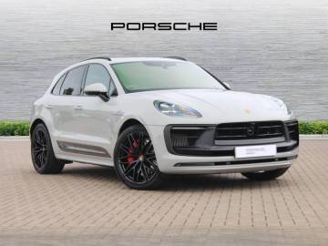 2022 Porsche Macan