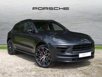 2022 Porsche Macan
