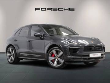 2022 Porsche Macan