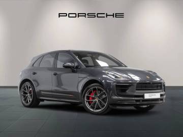 2022 Porsche Macan