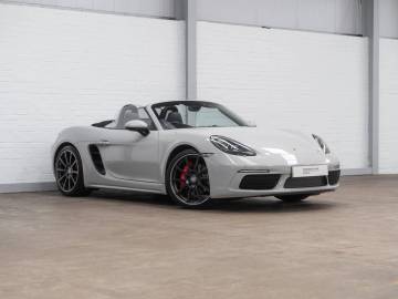2021 Porsche 718 Boxster