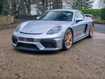 2021 Porsche 718 Cayman