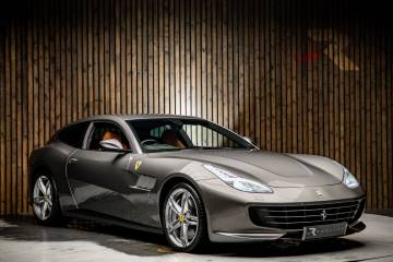 2017 Ferrari GTC4Lusso