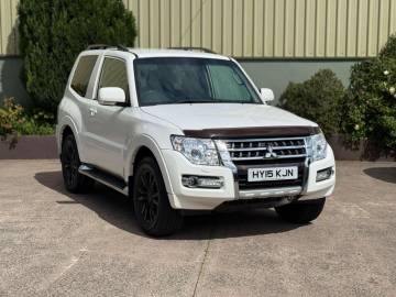 2015 Mitsubishi Shogun