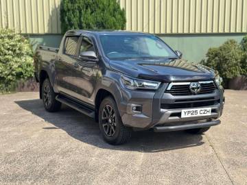 2025 Toyota Hilux