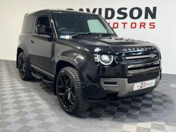 2025 Land Rover Defender 90