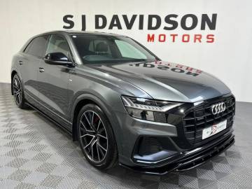 2023 Audi Q8
