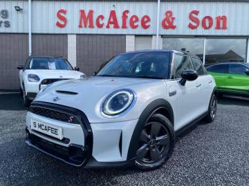 2022 MINI Hatch