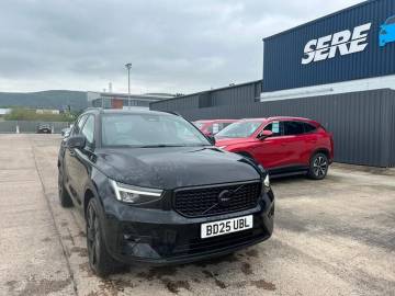 2025 Volvo XC40