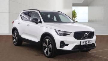 2023 Volvo XC40