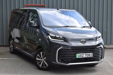 2025 Toyota PROACE Verso