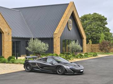 2014 McLaren P1