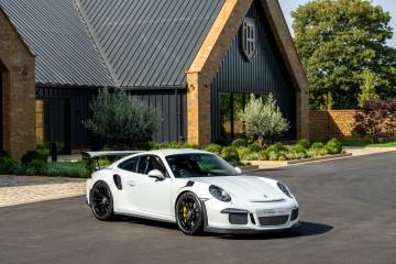 2015 Porsche 911