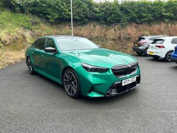 2025 BMW M5