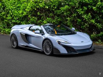 2016 McLaren 675LT