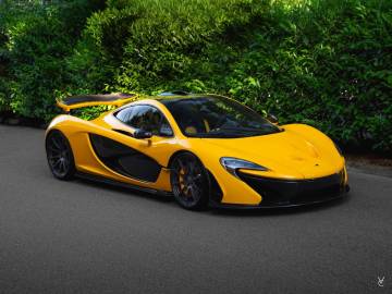 2018 McLaren P1